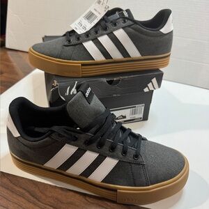 Adidas Daily 4.0, Men’s 11.5, NIB